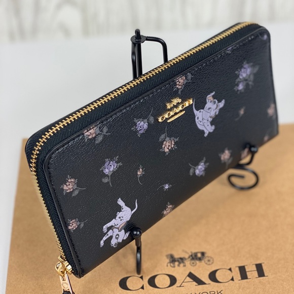 🥰 Coach Disney Dalmatian ZIP Wallet Black - Picture 4 of 8